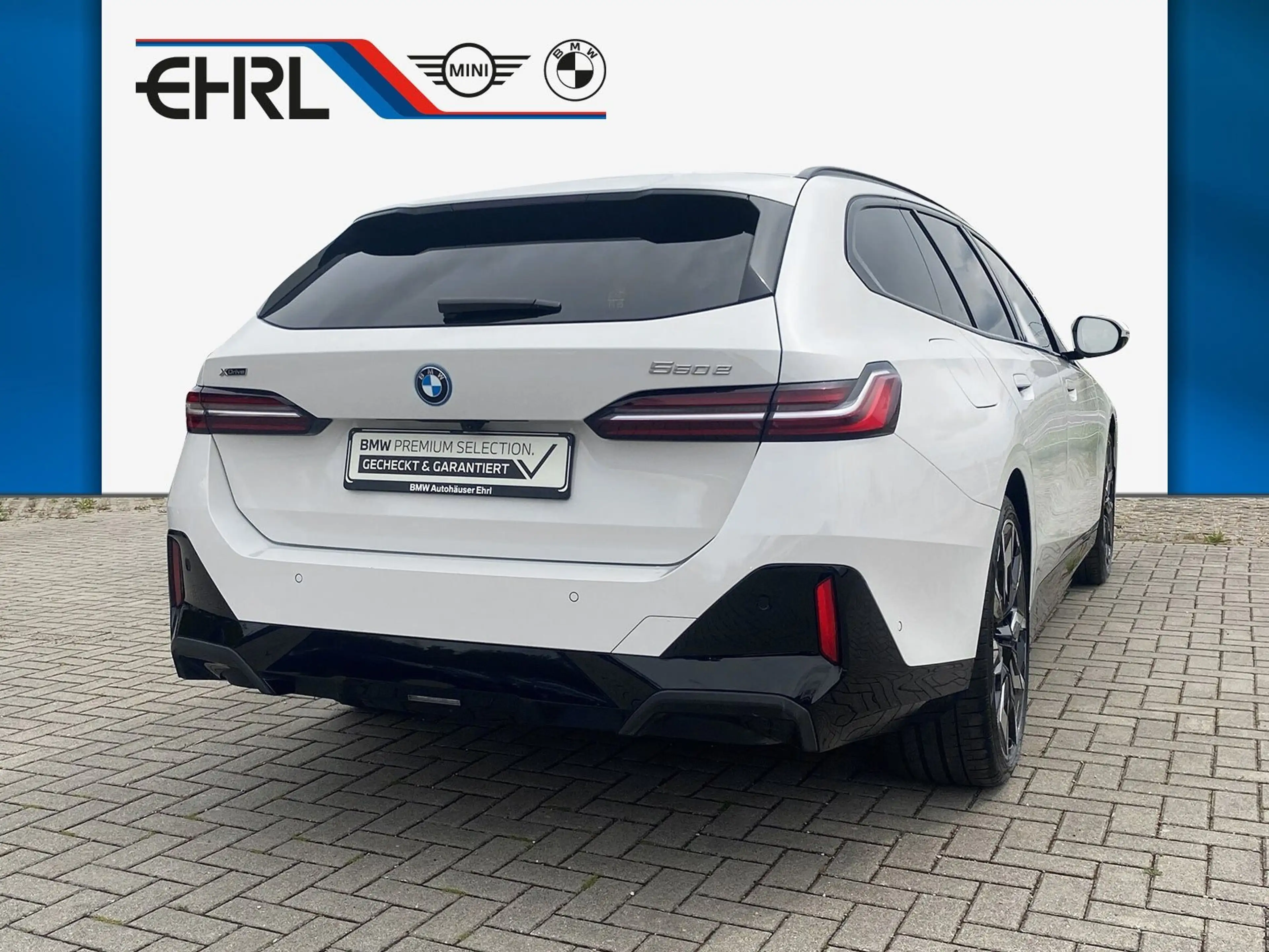 BMW 550 e xDrive Touring M-Sport AHK Pano B&W DA Pr. — photo 6