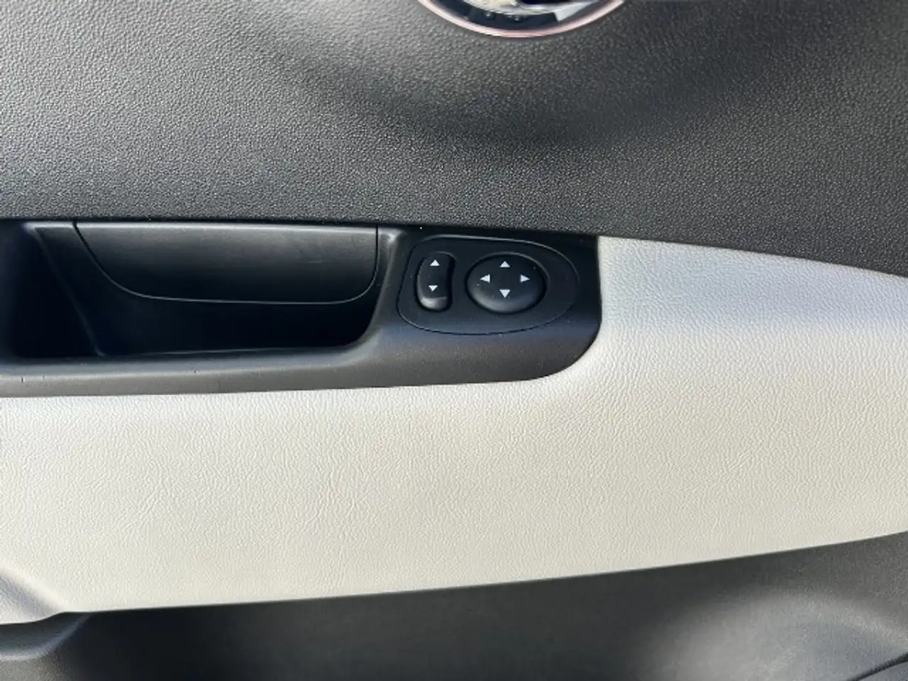 Fiat 500 1.0 Mild Hybrid Star — photo 12