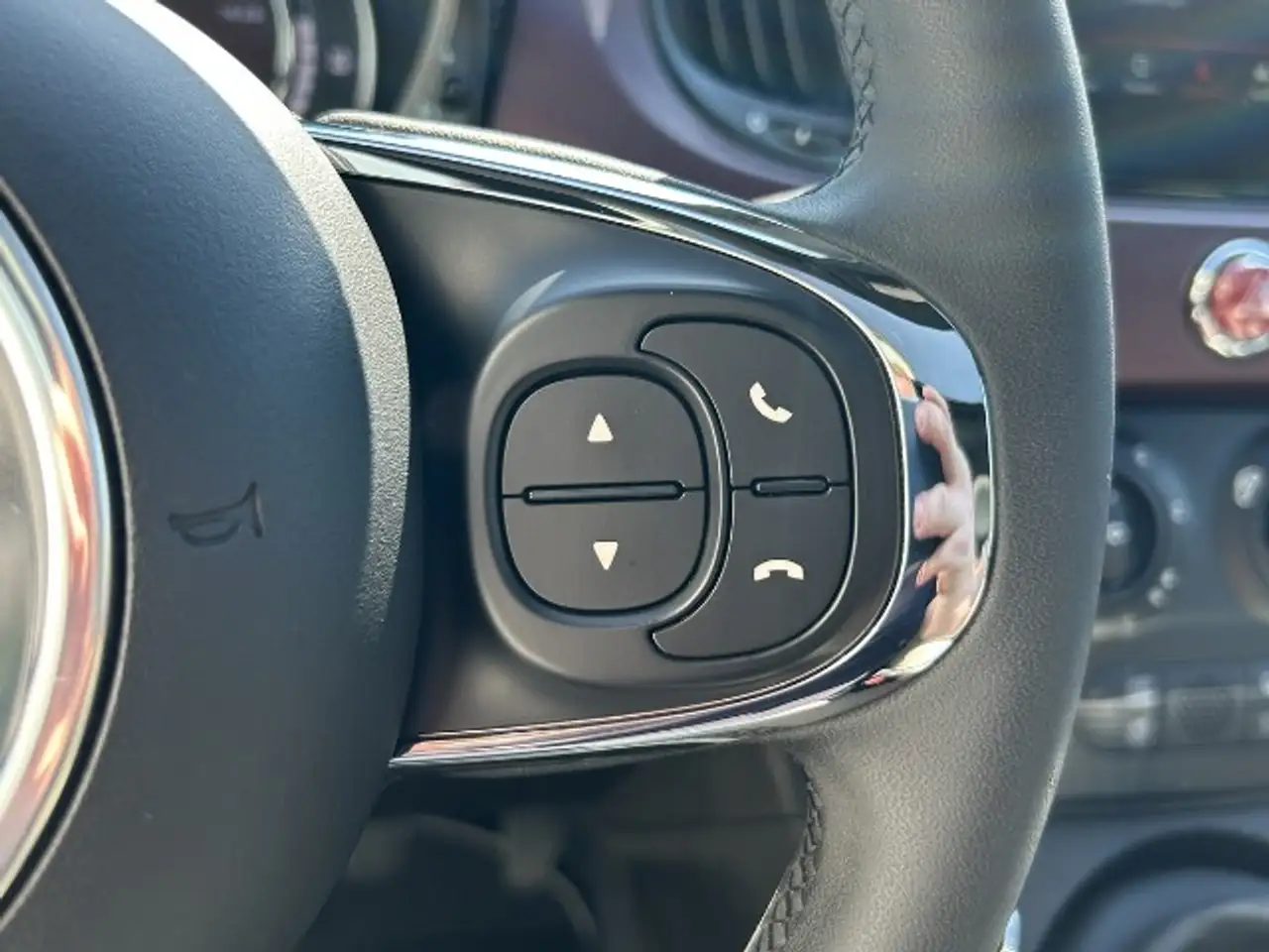 Fiat 500 1.0 Mild Hybrid Star — photo 9