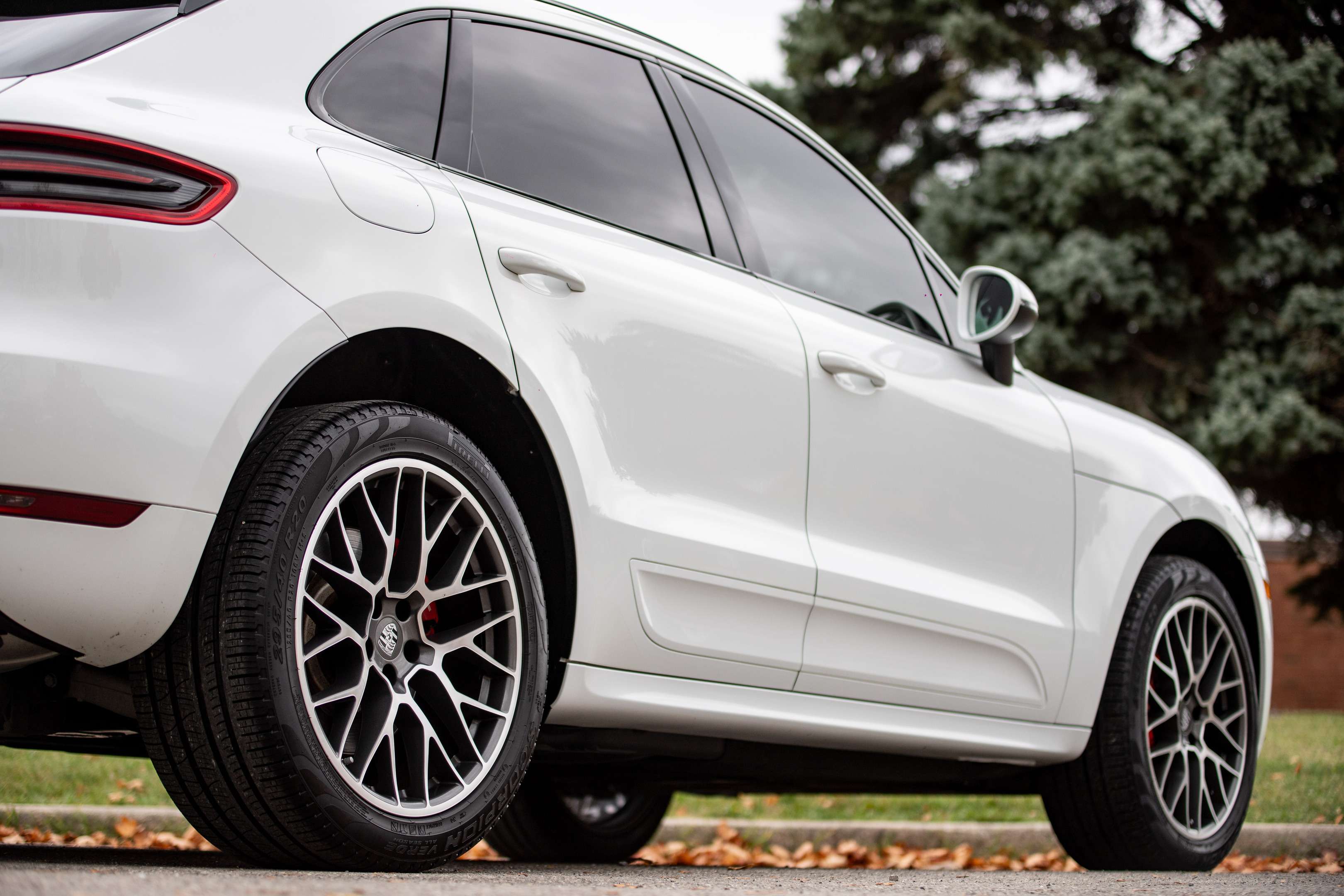 2017 Porsche Macan Turbo, Premium Plus, $26,000 in options, 1 of 290 thumb 20