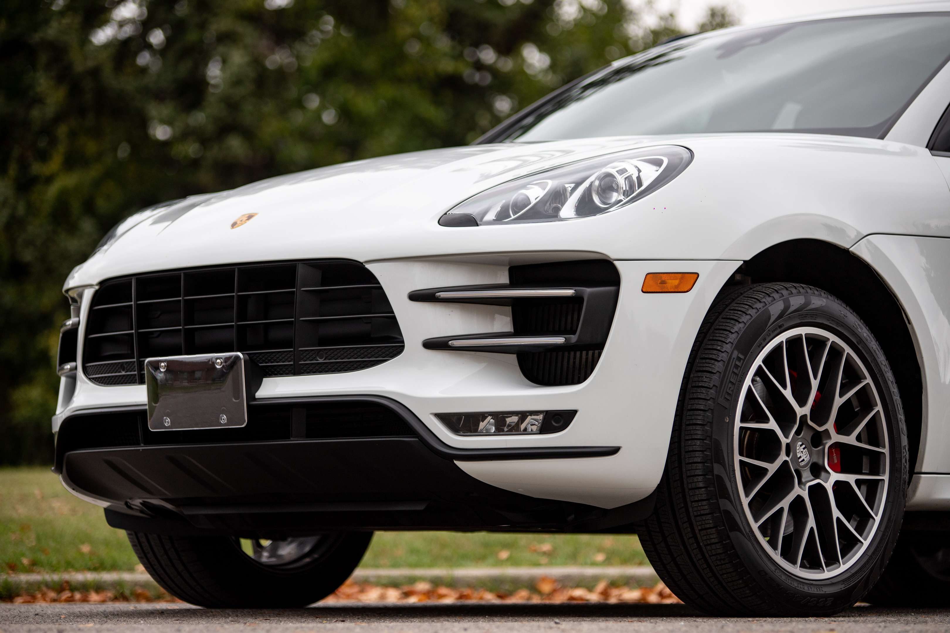 2017 Porsche Macan Turbo, Premium Plus, $26,000 in options, 1 of 290 thumb 10