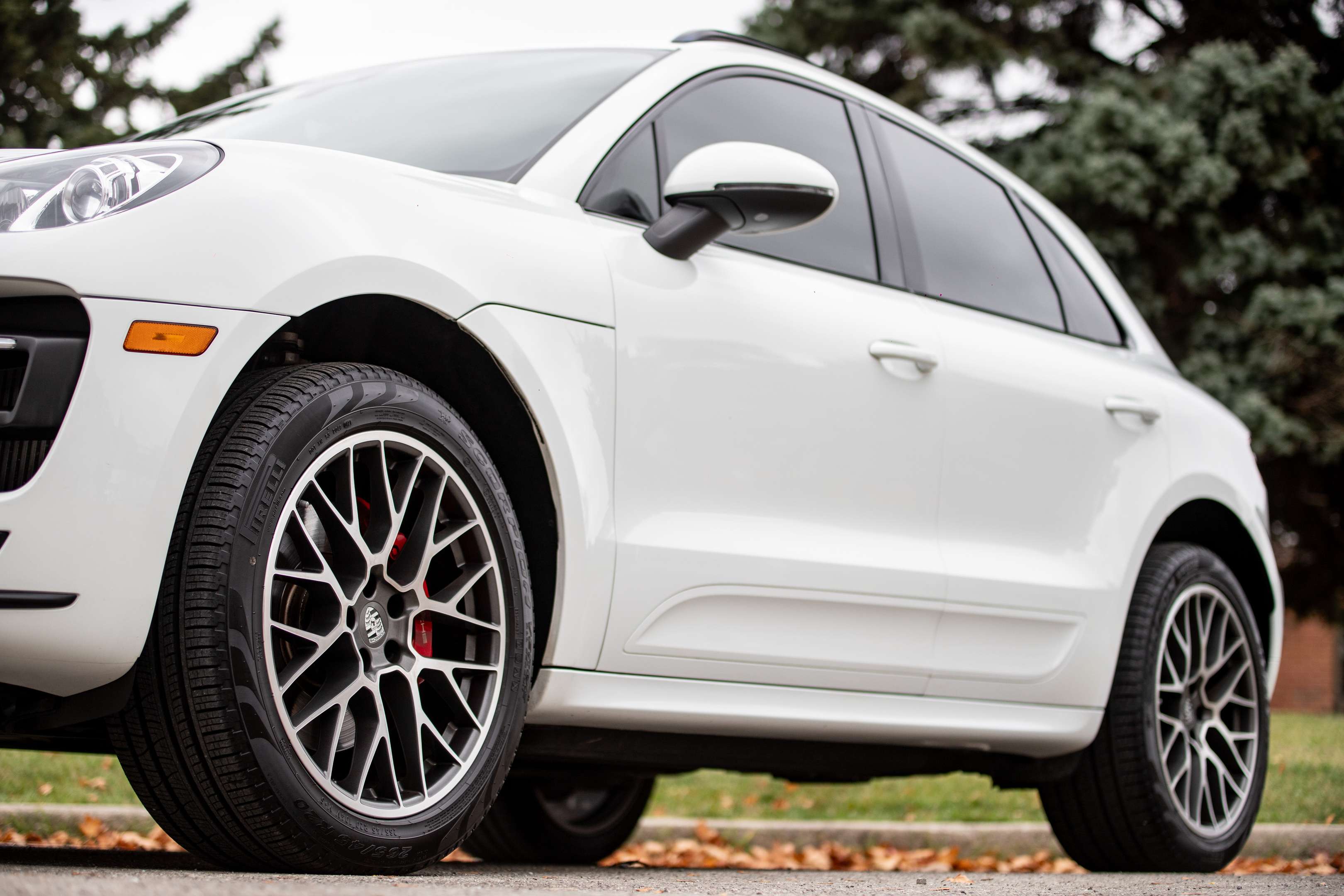 2017 Porsche Macan Turbo, Premium Plus, $26,000 in options, 1 of 290 thumb 15