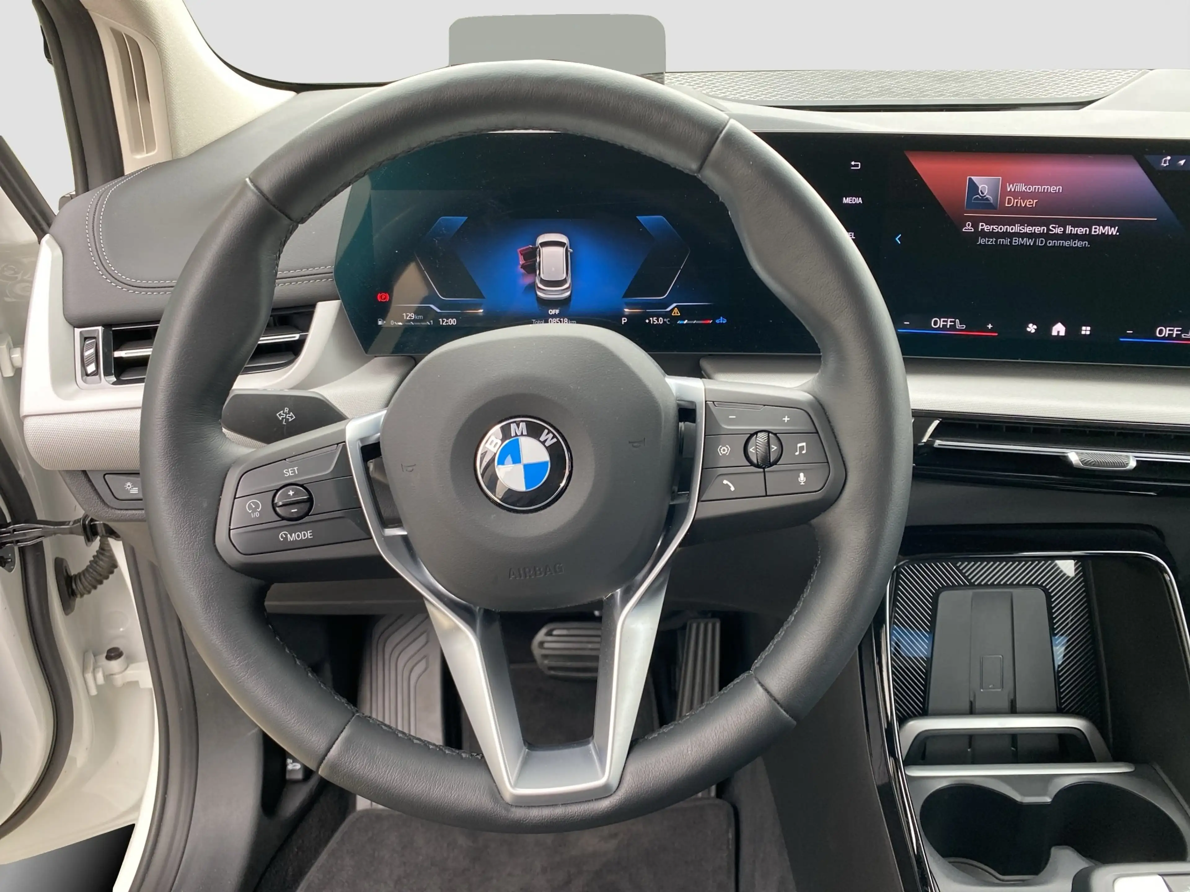 BMW 220 i Active Tourer ACC LED SpurAss AHK HUD HiFi — photo 13