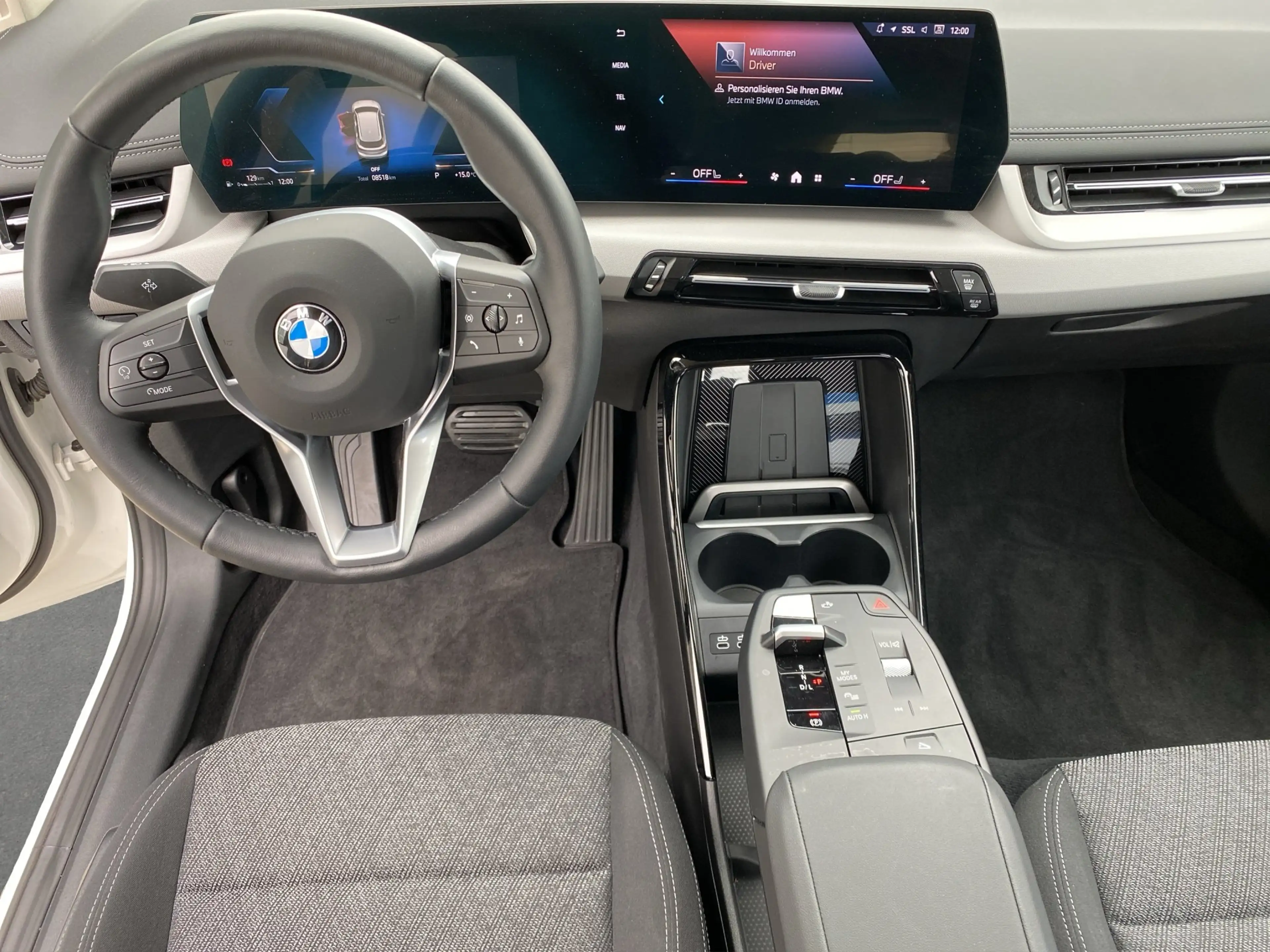 BMW 220 i Active Tourer ACC LED SpurAss AHK HUD HiFi — photo 14