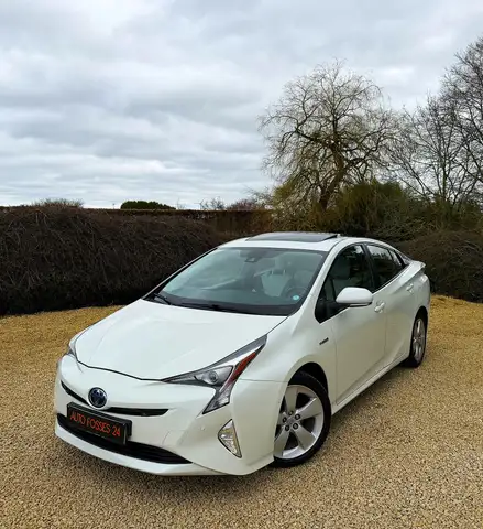 Toyota Prius PHEV 1.8i VVT-i Premium HYBRID CVT FULL OPTIONS