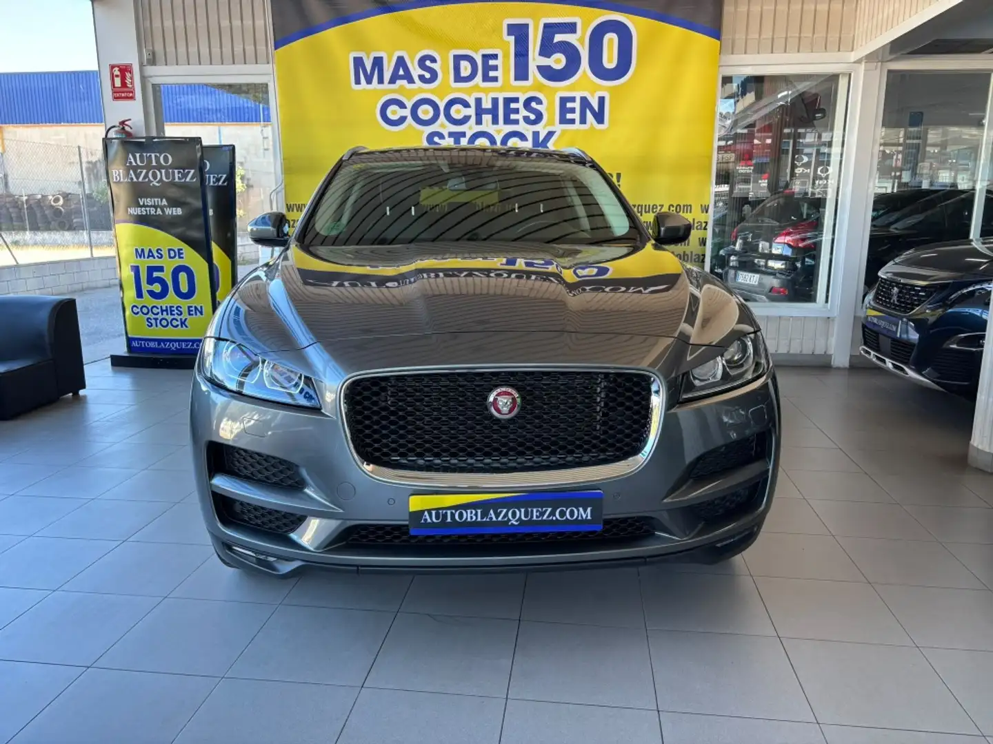 Jaguar F-Pace 2.0i4D Prestige Aut. AWD 180 Gris - 2