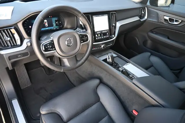 Volvo V60 view 12