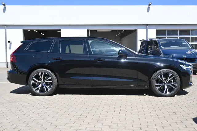 Volvo V60 view 6