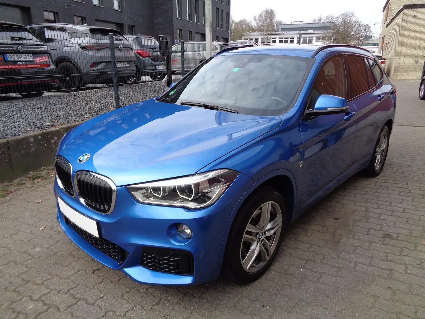 BMW X1 xDrive 20d M Sport, Leder, Head-Up, Kamera Blau - 2