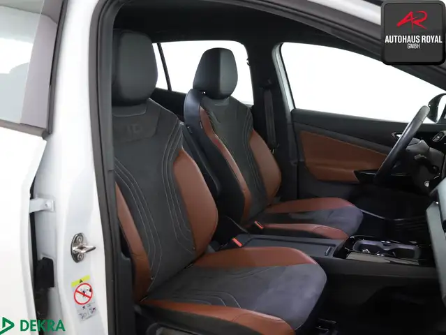 Volkswagen Id.4 view 11