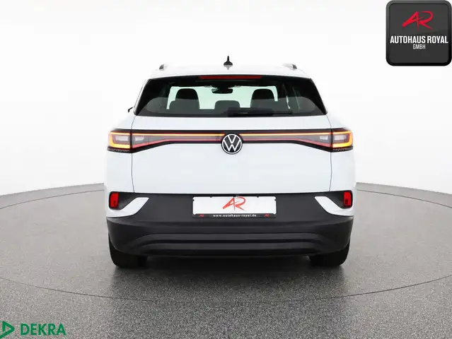 Volkswagen Id.4 view 4