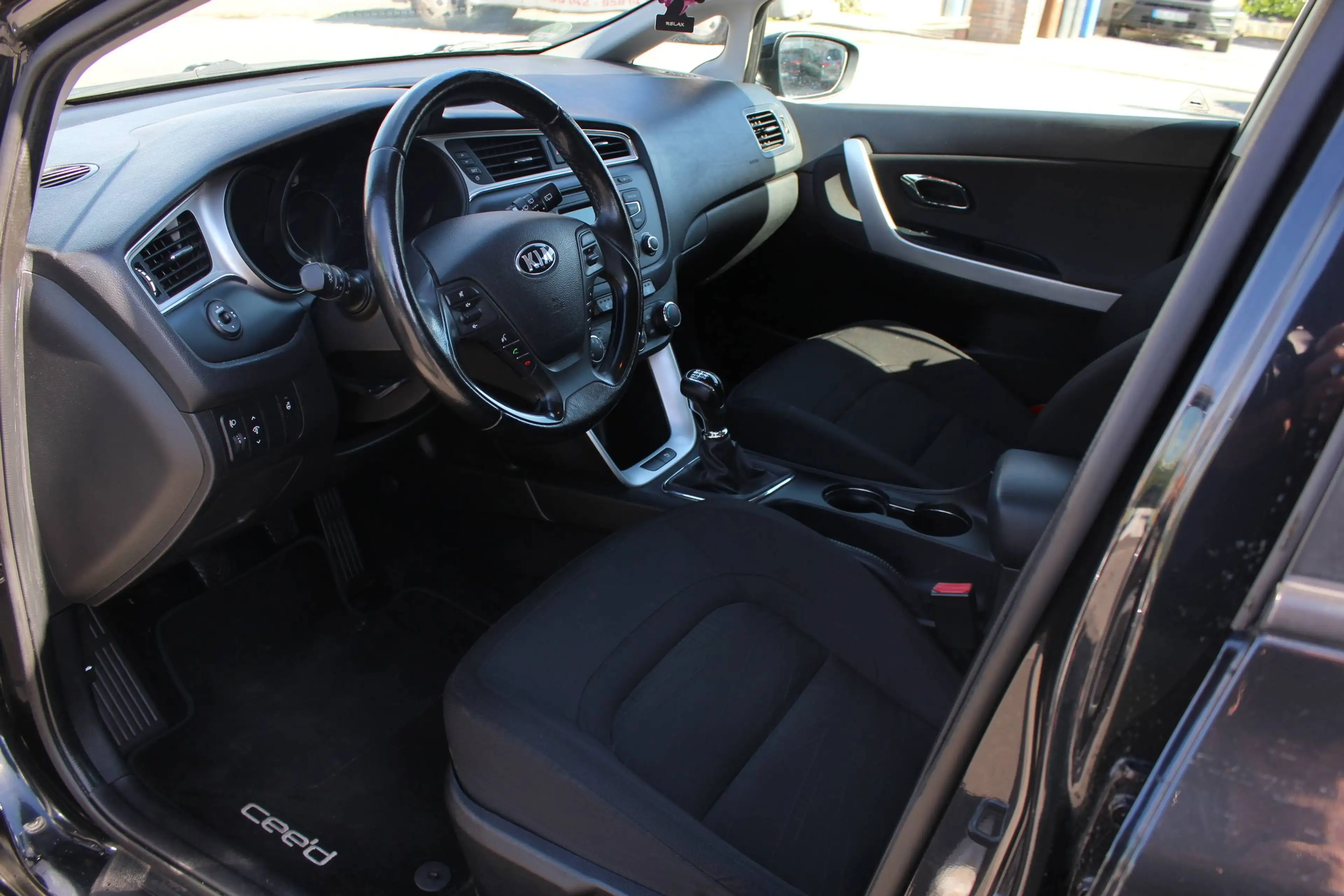 Kia Ceed / cee'd Edition 7 * TÜV NEU * — photo 10
