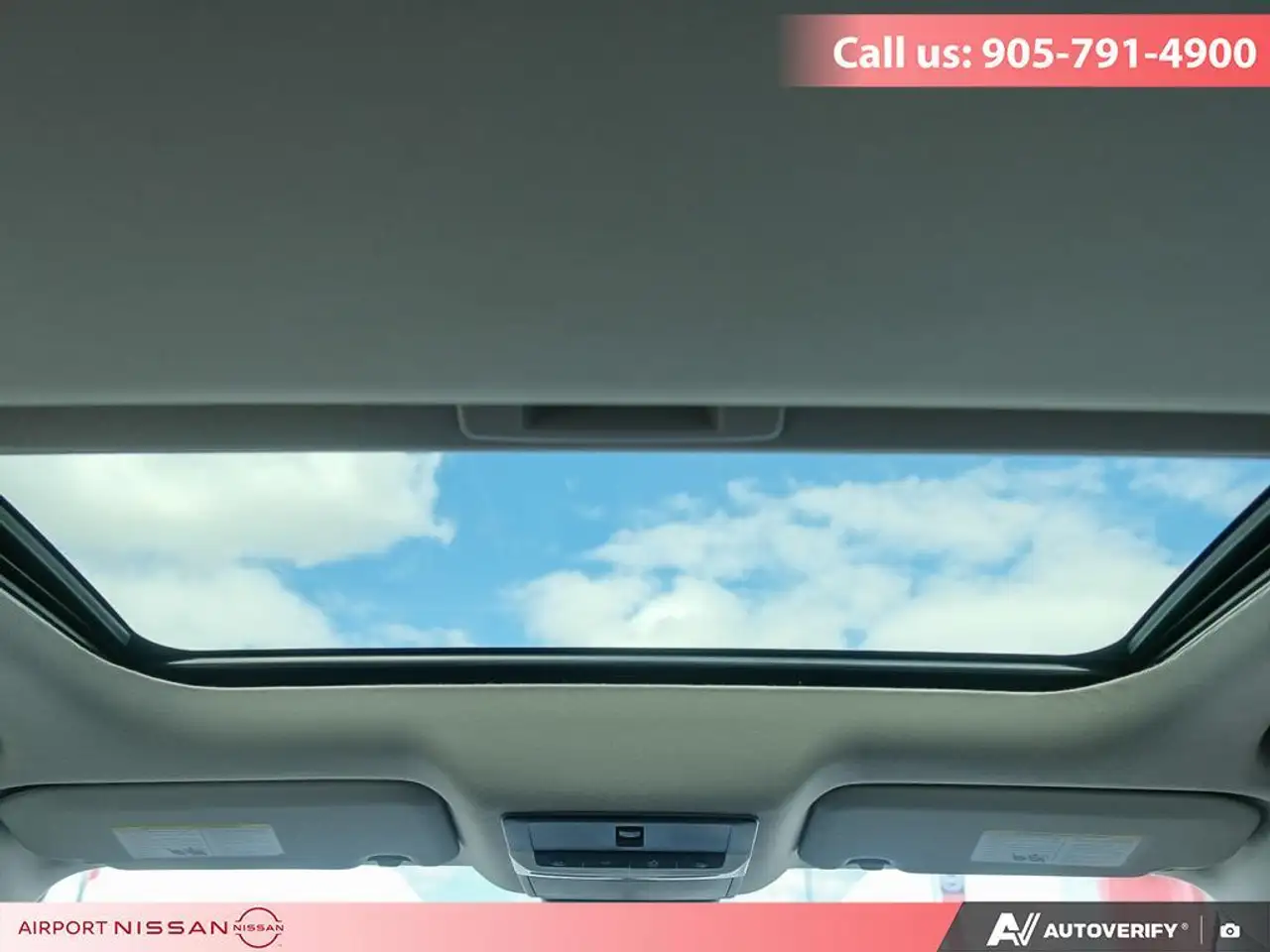 Nissan Sentra снимка Nissan Sentra