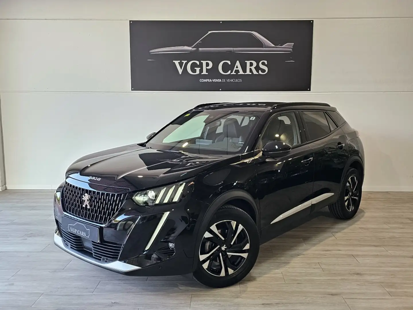 Peugeot 2008 1.2 PureTech S&S GT 130 Negro - 1