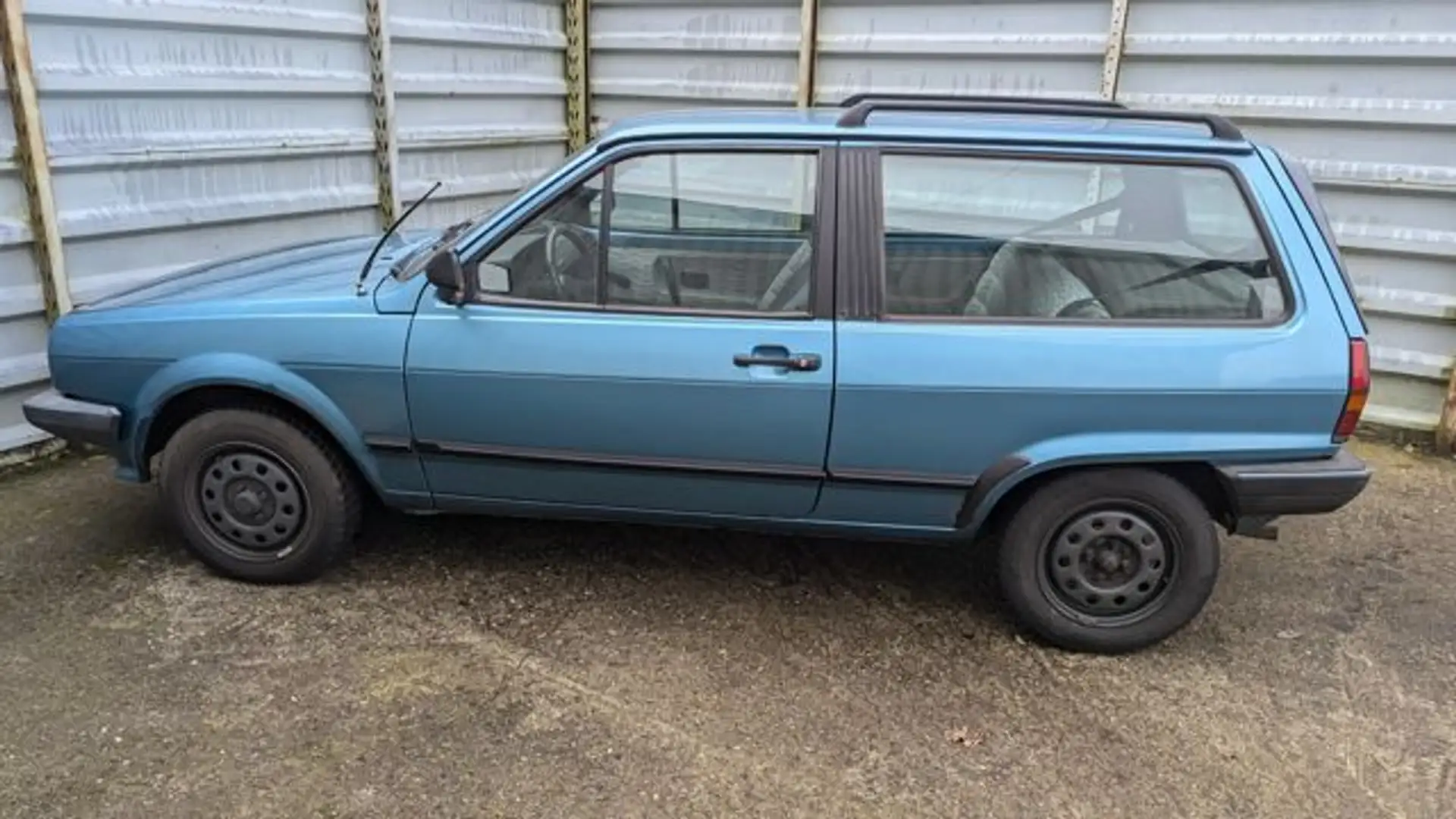 Volkswagen Polo 86 C Blau - 2