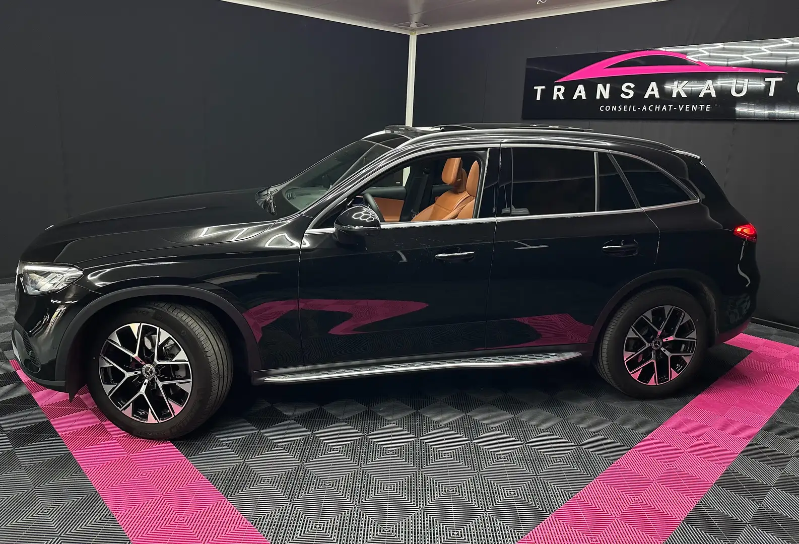 Mercedes-Benz GLC 200 GLC 200 Luxury Line 12 Mois Garantie Mercedes Noir - 2