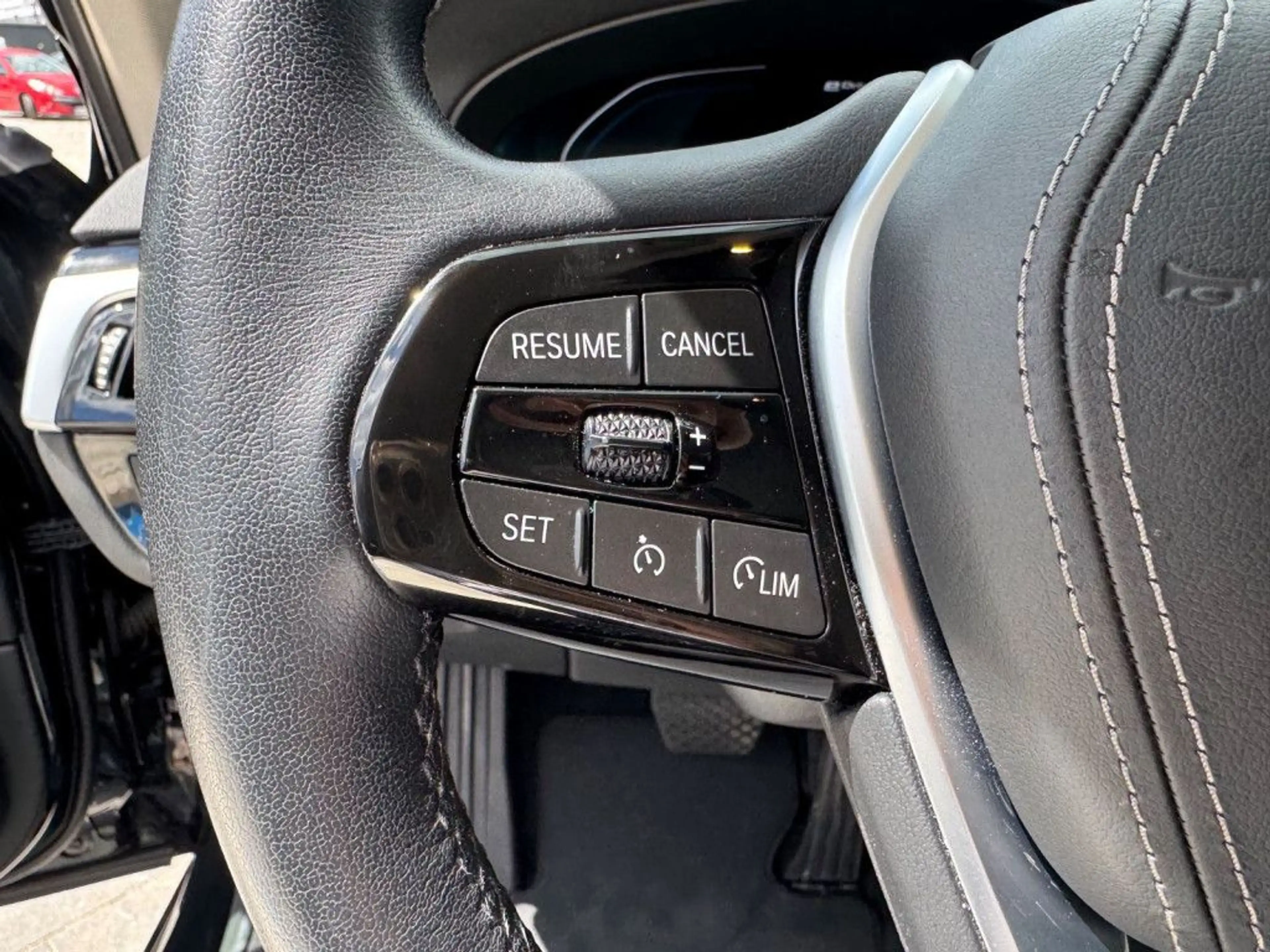 BMW 520 e Aut. Luxury Line *1.Hand* — photo 11