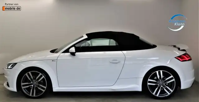 Audi TT view 8
