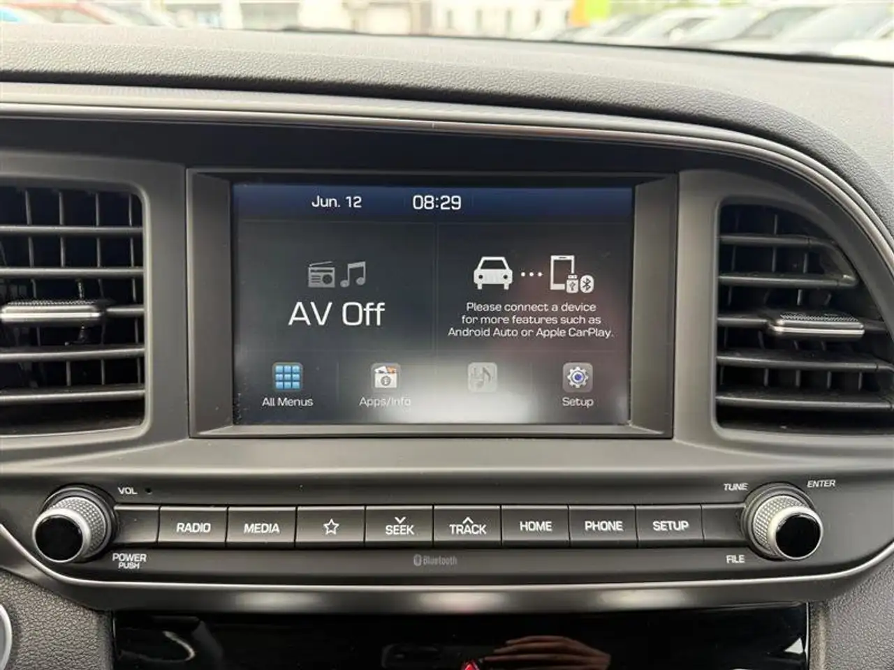 Hyundai ELANTRA снимка Hyundai ELANTRA