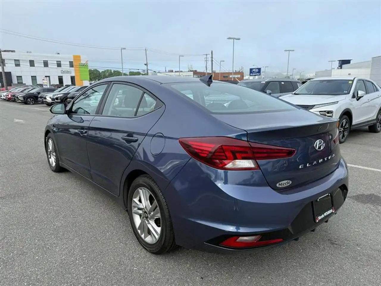 Hyundai ELANTRA снимка Hyundai ELANTRA