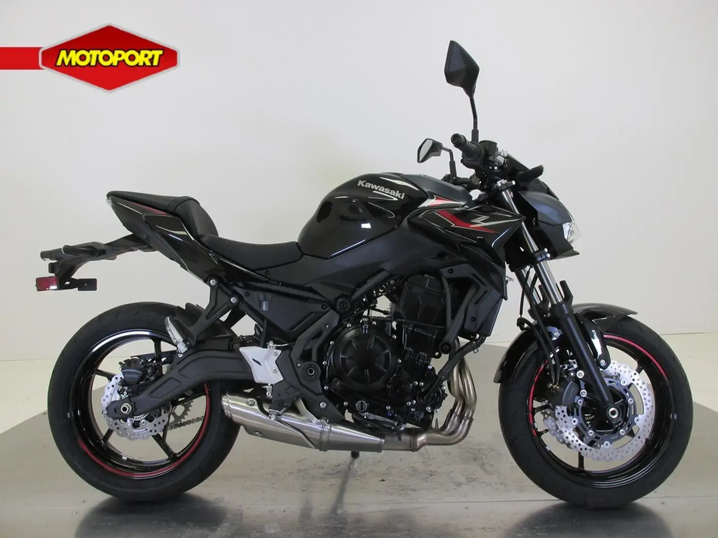 Kawasaki Z 650 ABS Šedá - 1