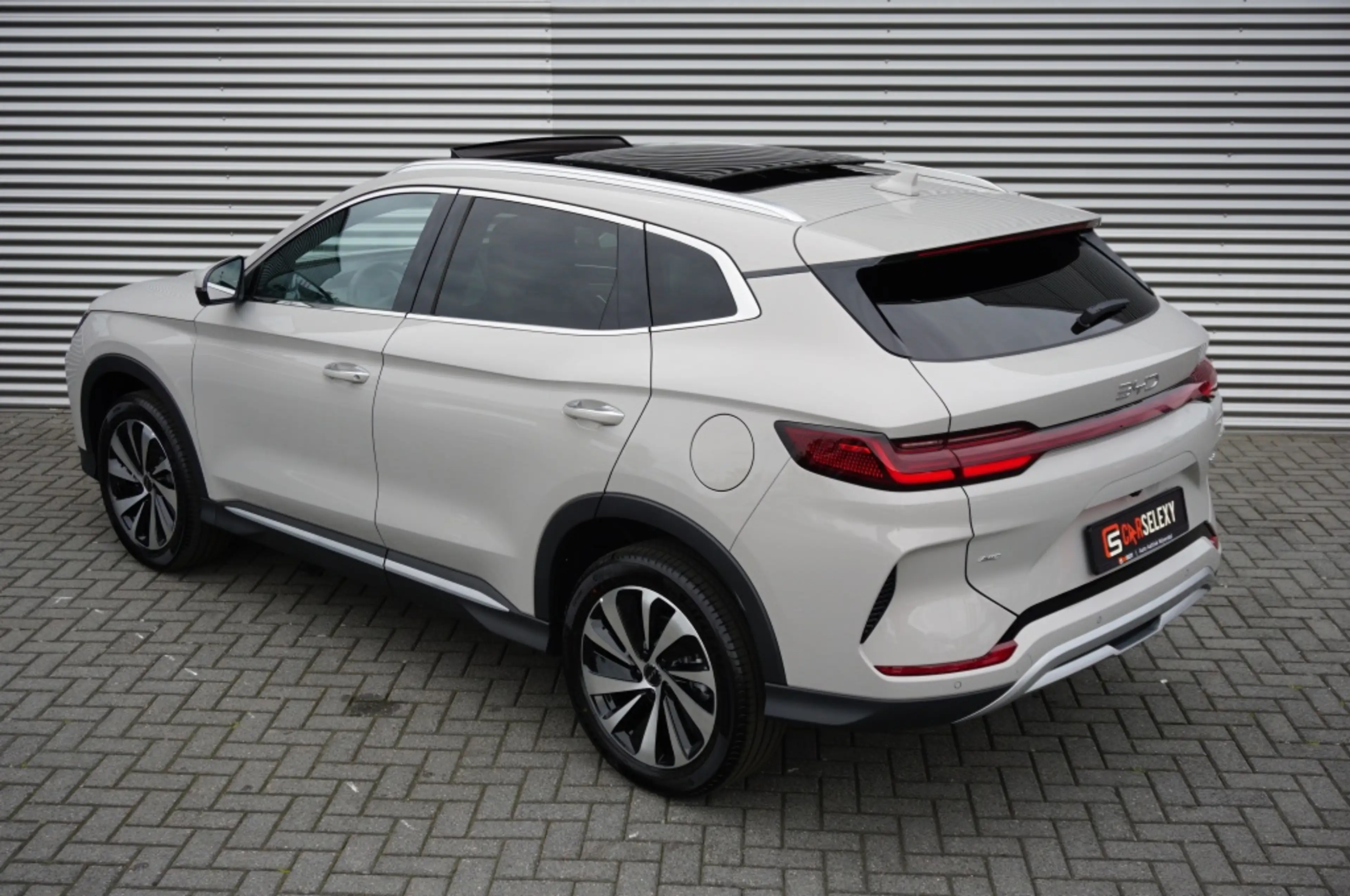 BYD Seal U 1.5 Turbo DM-i AWD Design 323 pk | 1.300 TREKGEWIC — photo 15