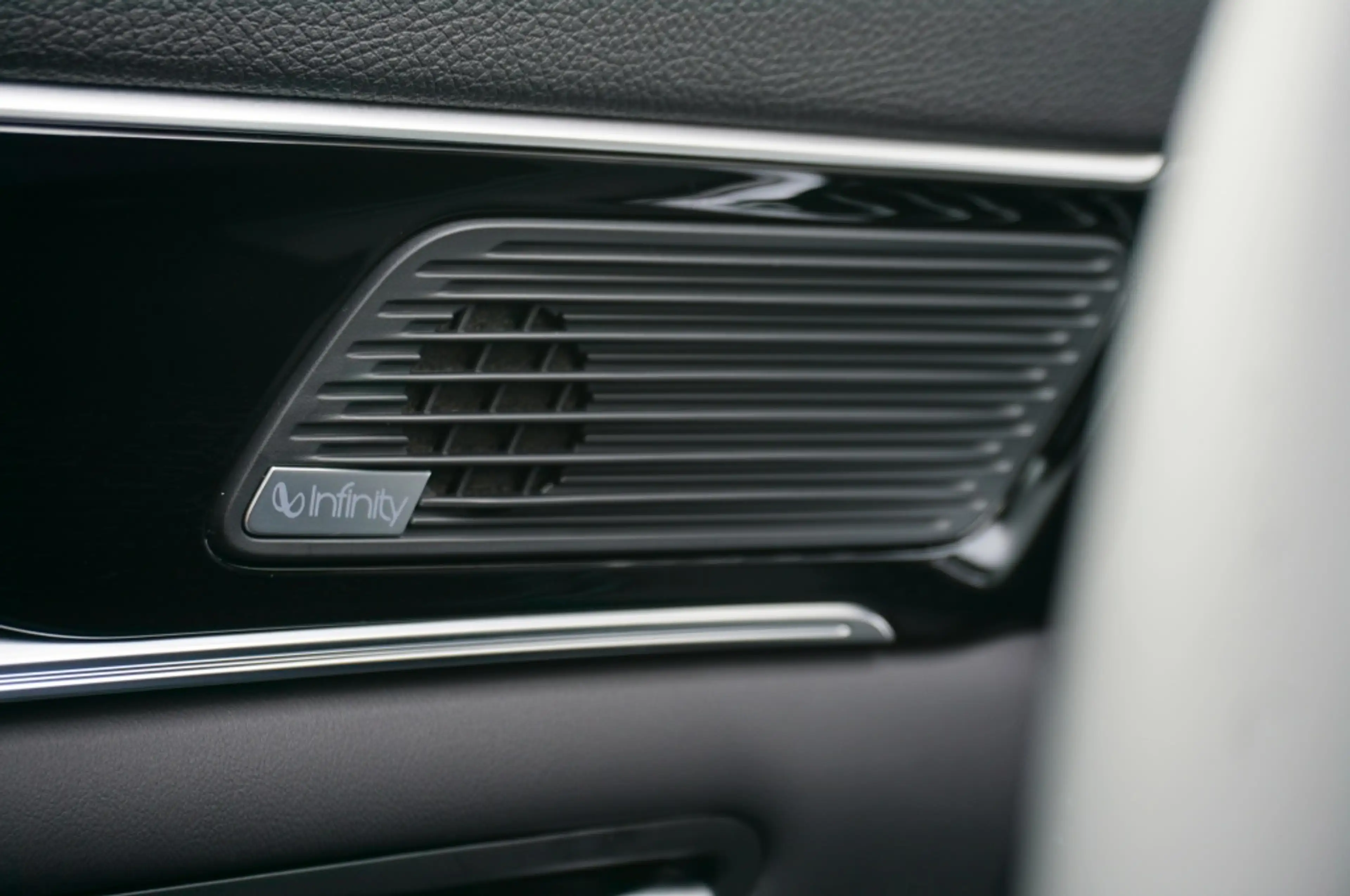 BYD Seal U 1.5 Turbo DM-i AWD Design 323 pk | 1.300 TREKGEWIC — photo 29