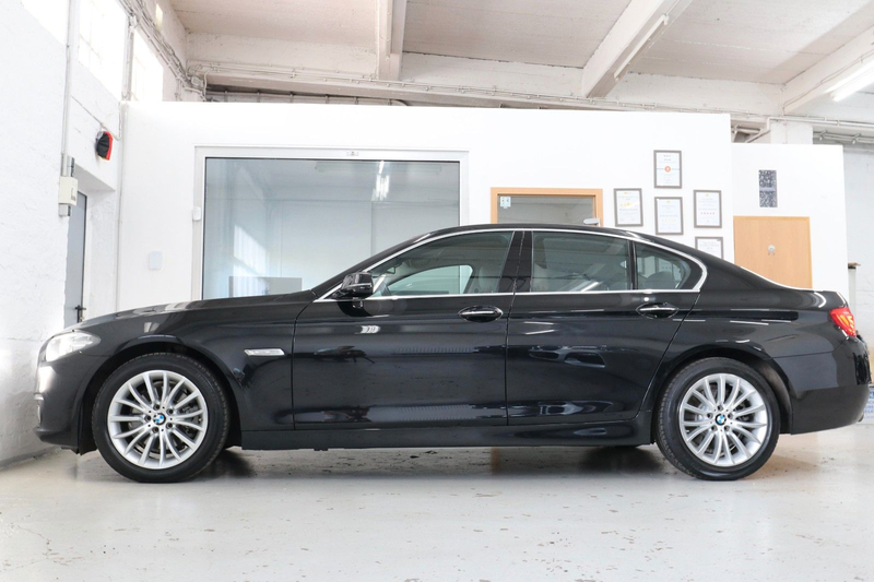 BMW 520 i Luxury Line Navi Pro Keyless-Go Head-Up 2H — photo 6