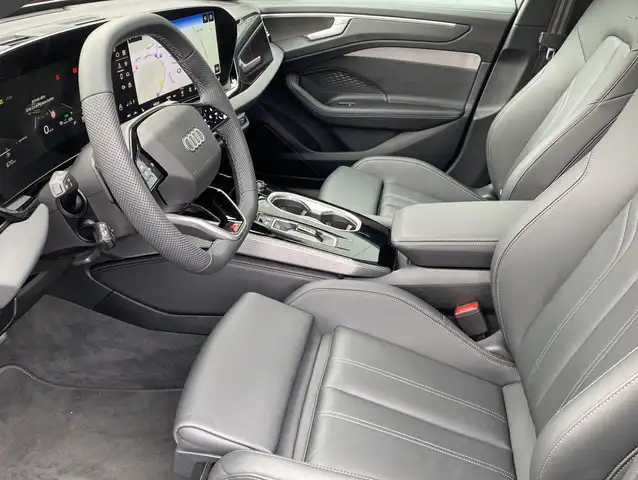 Audi A6 view 8