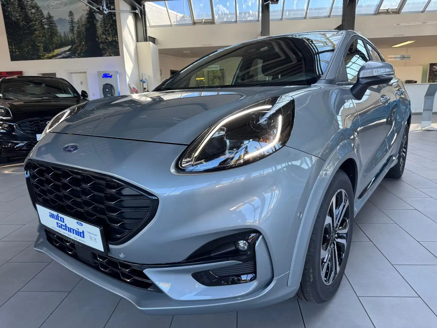 Ford Puma ST-Line + Kamera + LED Plateado - 1