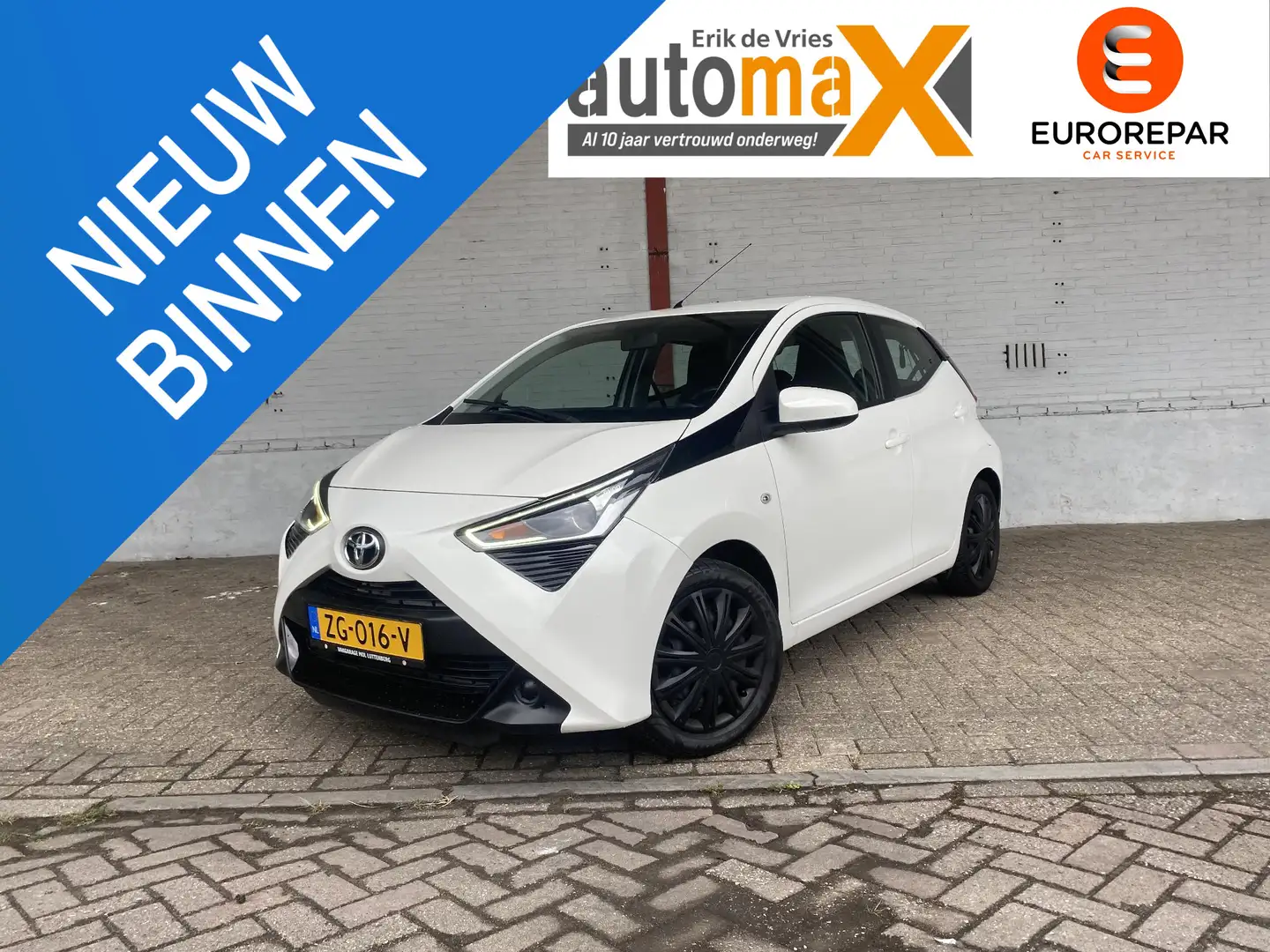 Toyota Aygo 1.0 VVT-i x-play limited | Camera | BleuTooth | Wit - 1