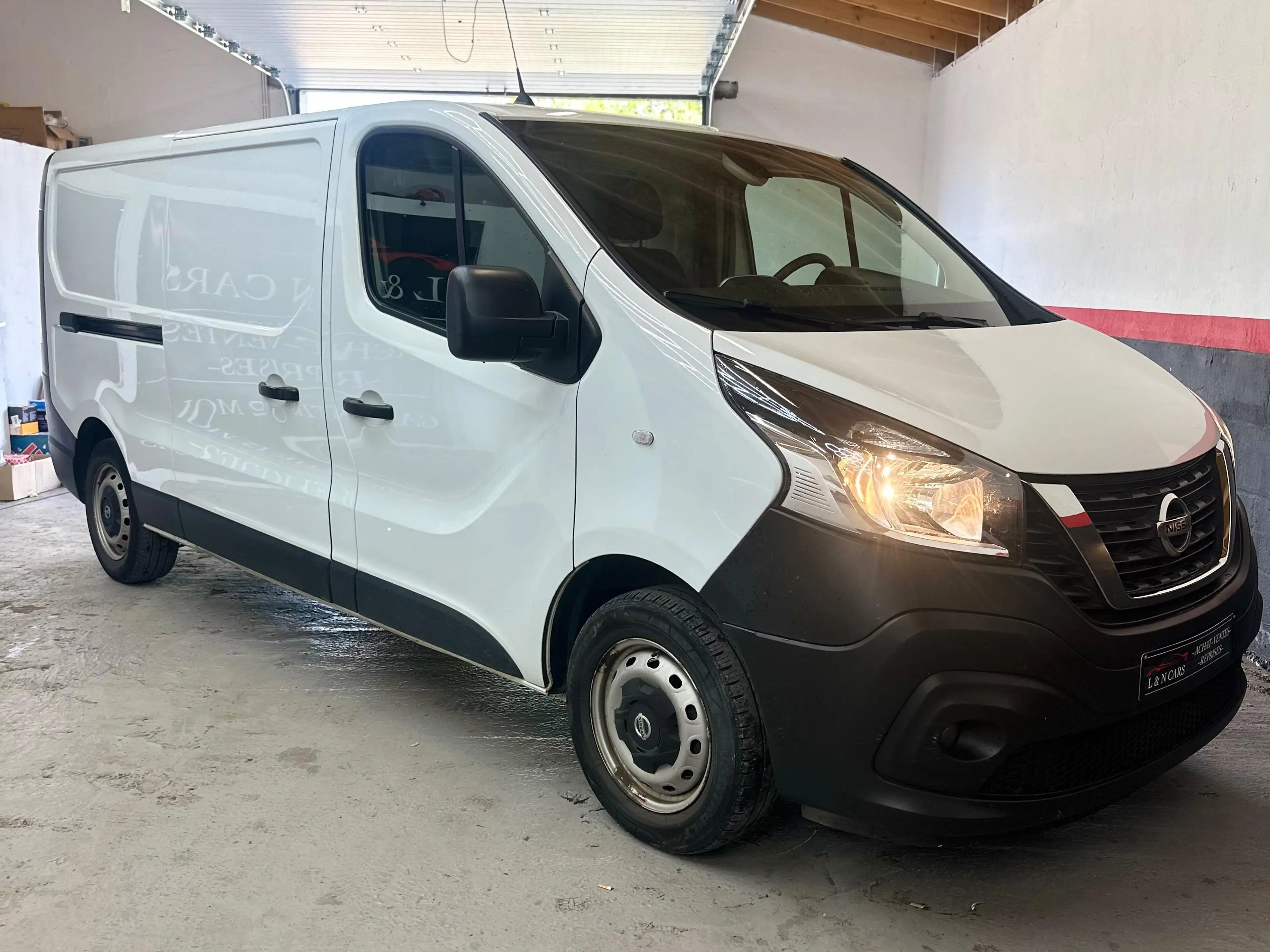 Nissan NV300 2.0 dCi L2H1 Optima Confort Crew — photo 4