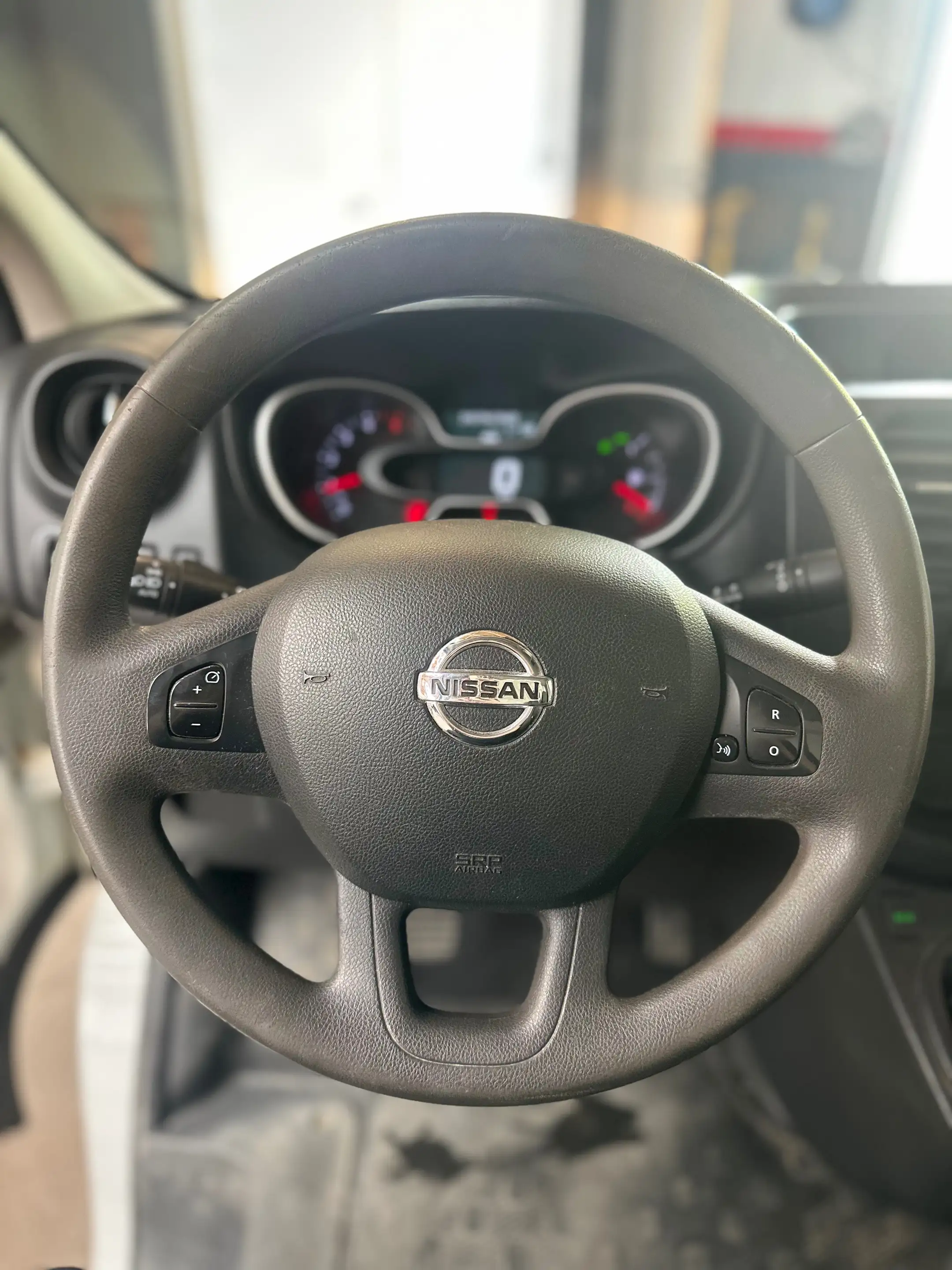 Nissan NV300 2.0 dCi L2H1 Optima Confort Crew — photo 14