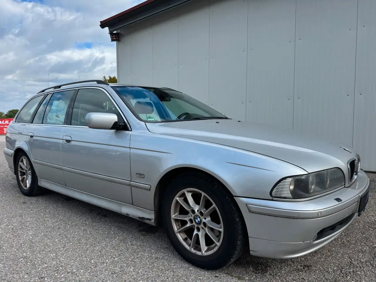 BMW 525 i Aut. Sport Touring *LEDER*TEMPOMAT*SHZ*, foto 2