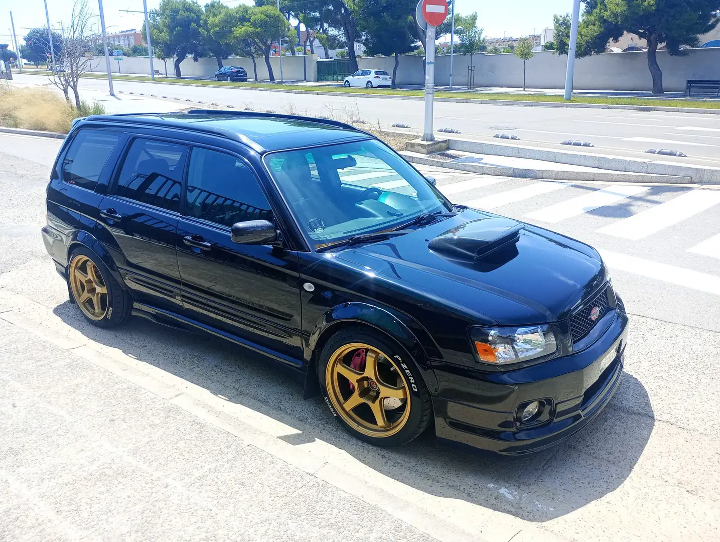 Subaru Forester 2.0 XT AWD - 1