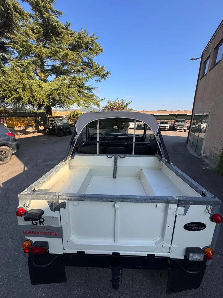 Land Rover Defender 90 2.5 Soft Top, foto 4