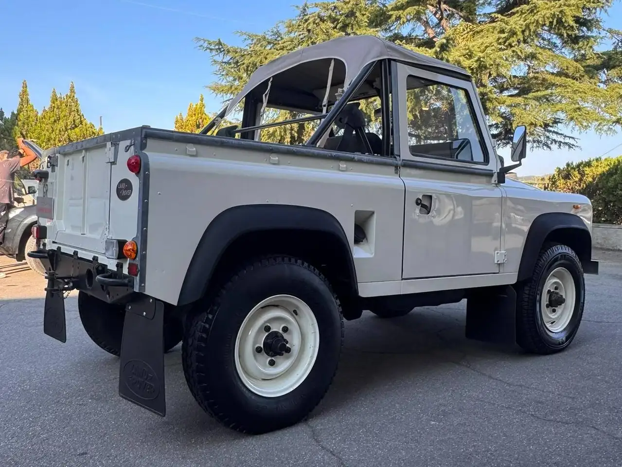 Land Rover Defender 90 2.5 Soft Top, foto 10