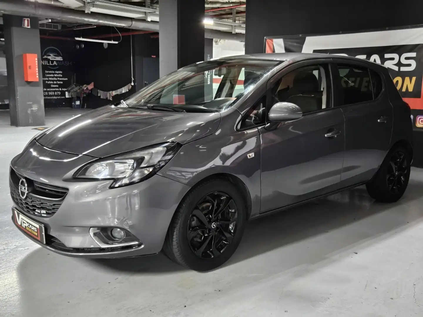 Opel Corsa Berlina Manual de 5 Puertas Gris - 2