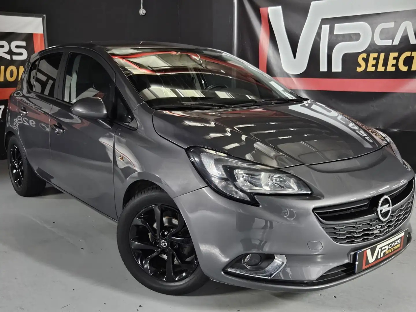 Opel Corsa Berlina Manual de 5 Puertas Gris - 1