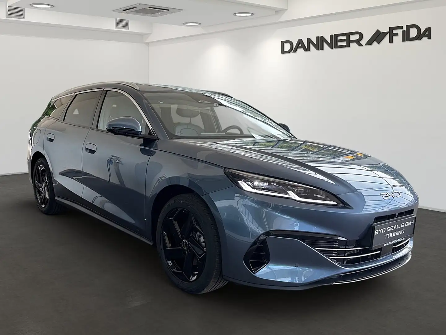 BYD Seal 6 DM-i Touring PHEV 19kWh Comfort Lite Öst... Синій - 2