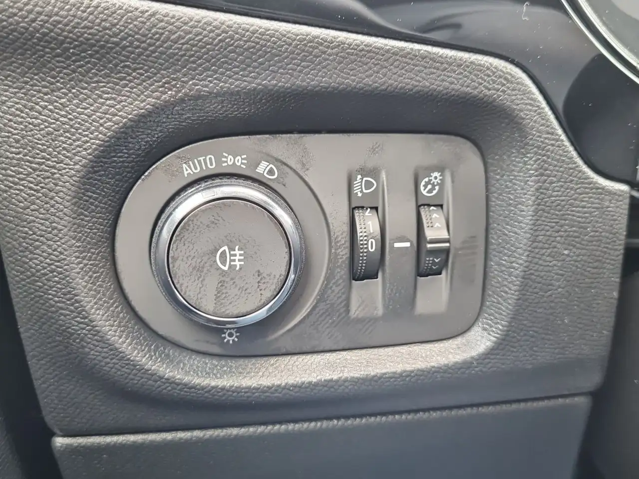 Opel Corsa YES*PDC*SHZ*LHZ*Klima*CarPlay 17