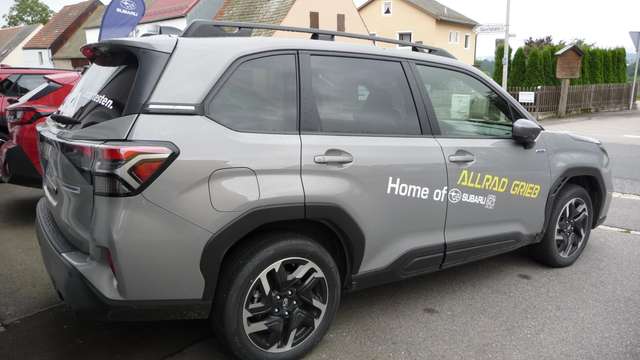 Subaru Forester 2.0ie Lineartronic Exclusive