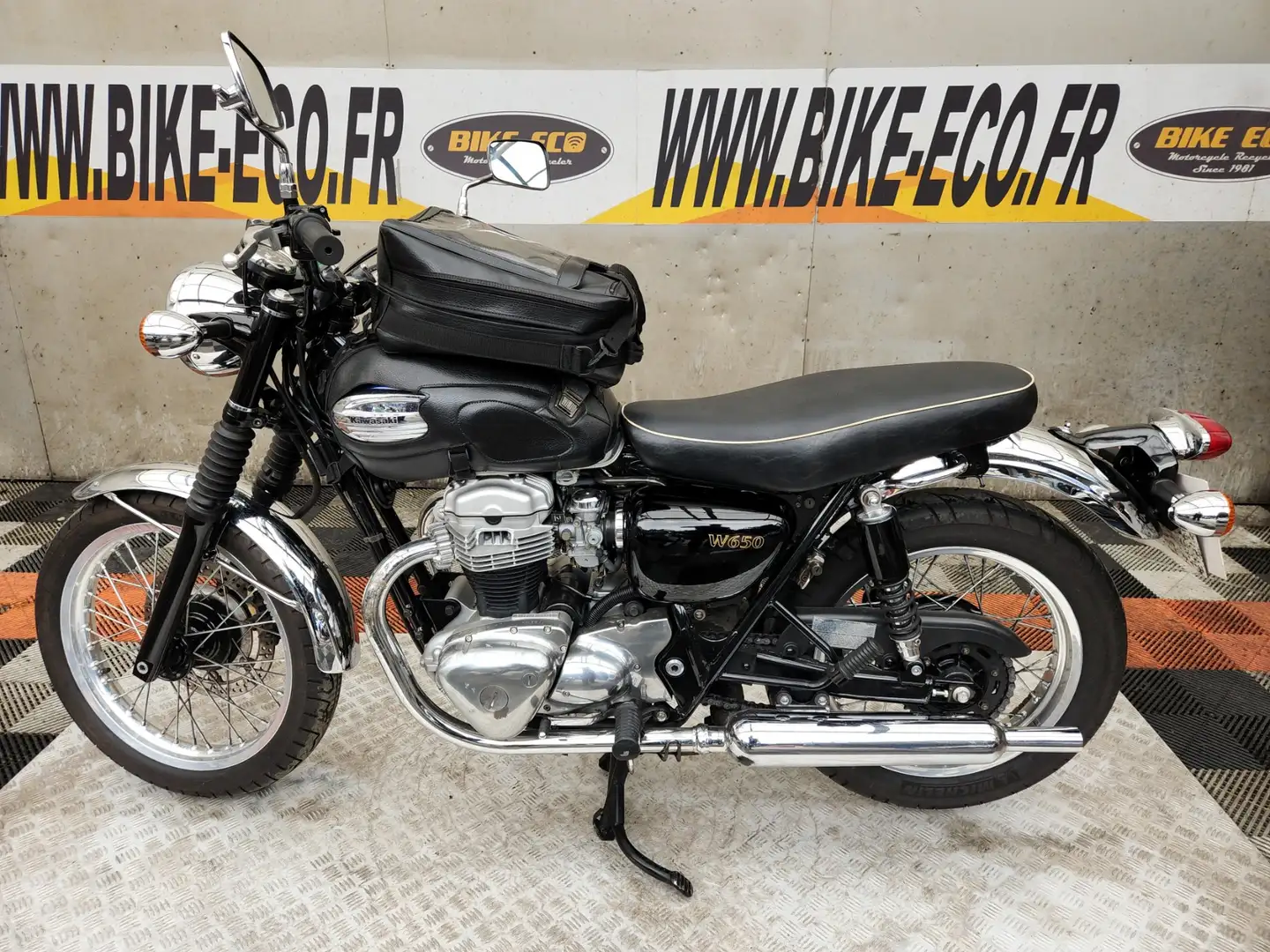 Kawasaki W 650 Schwarz - 2
