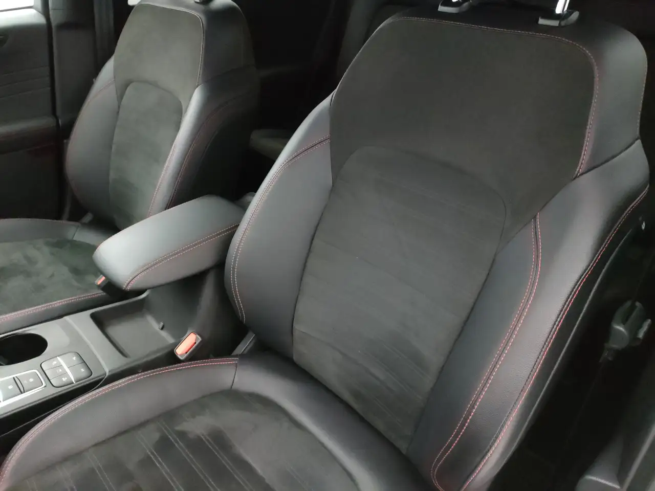 Ford Kuga 2.5 PHEV ST-Line, миниатюра 12