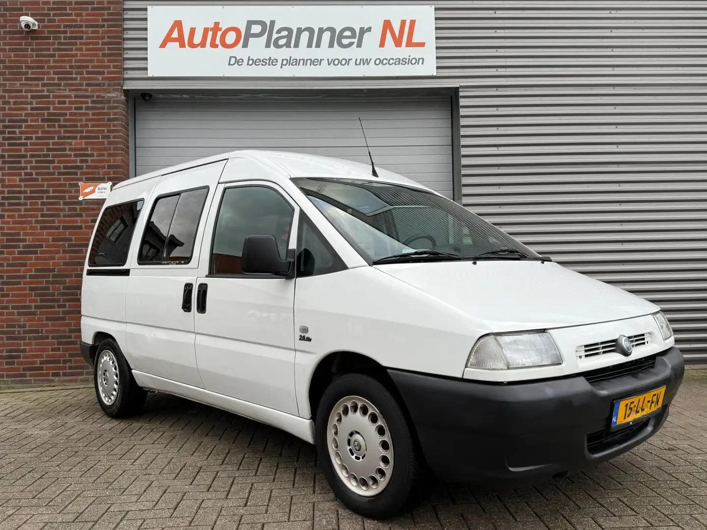 Fiat Scudo 2.0-16V Benzine! Airco! Inruiler! Alb - 1