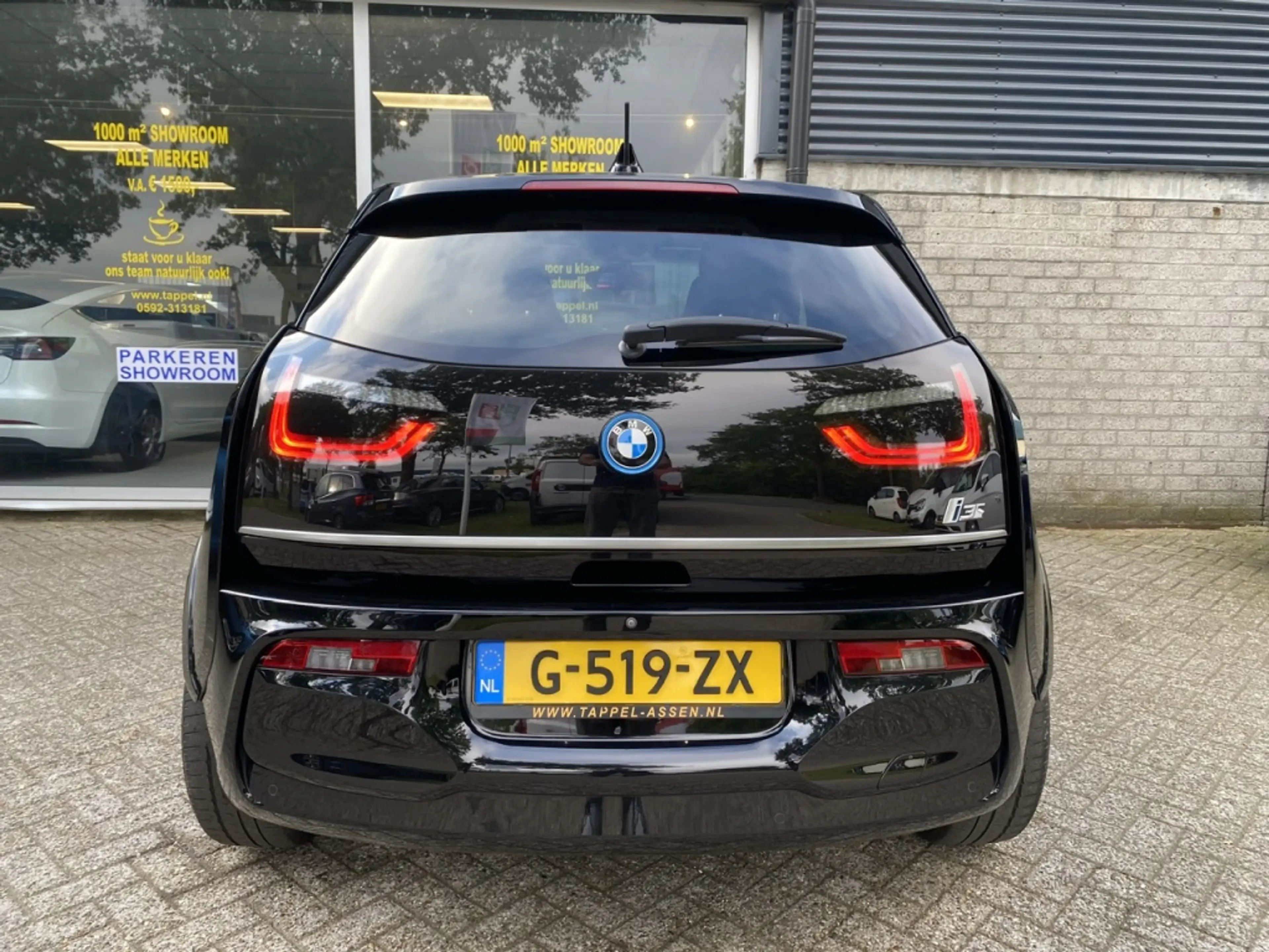 BMW i3 i S 120Ah RoadSt. Ed. — photo 17