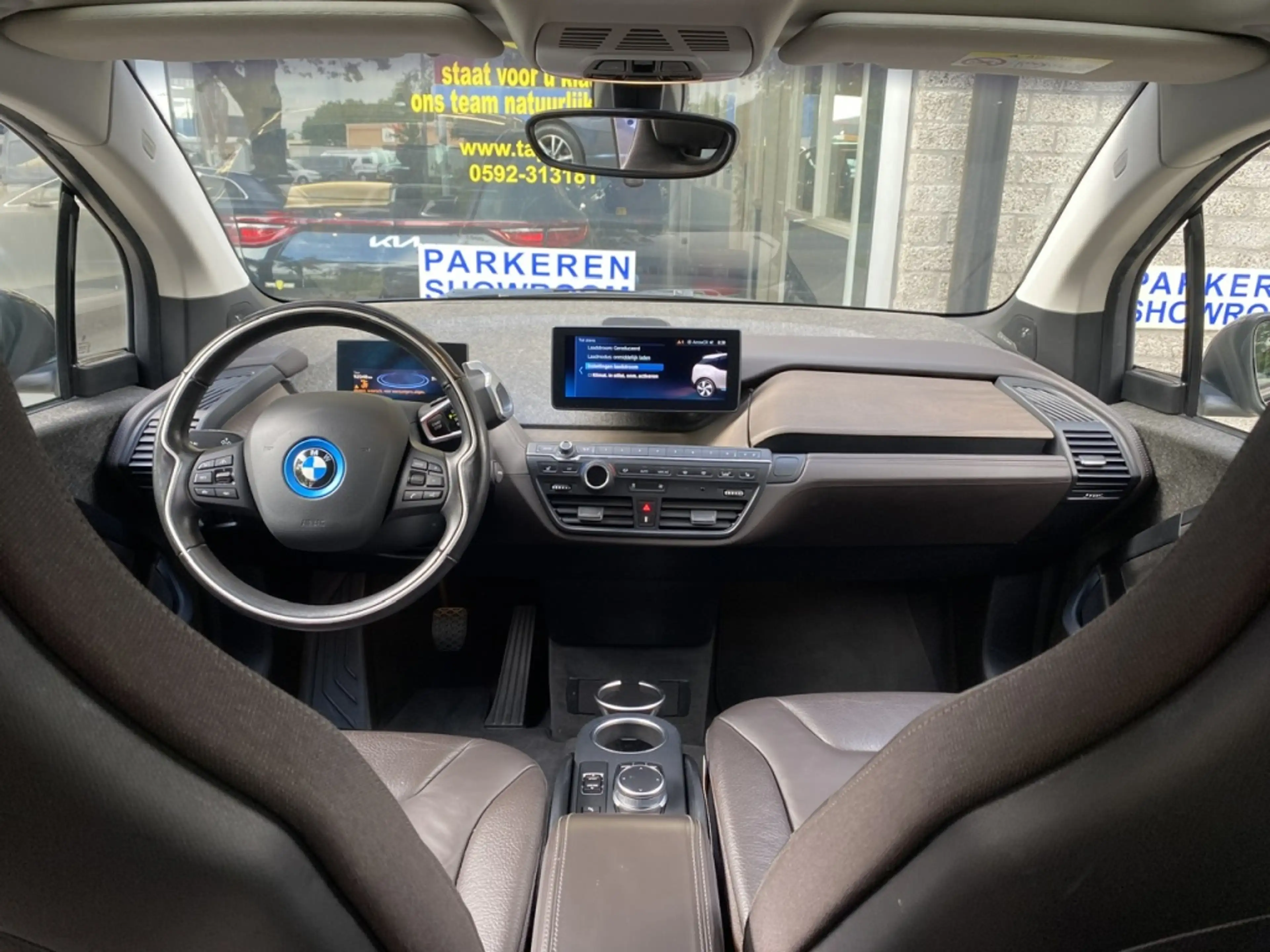 BMW i3 i S 120Ah RoadSt. Ed. — photo 10