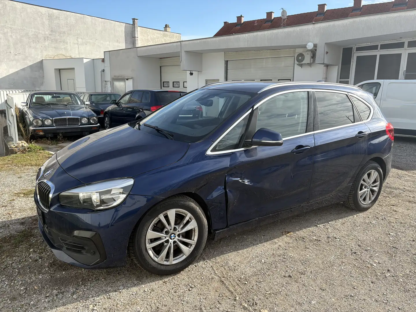 BMW 216 216i Activ Tourer - 2