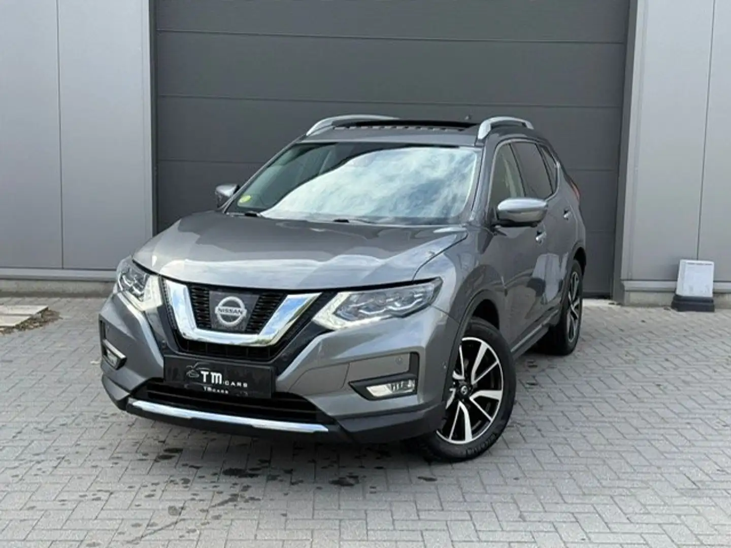 Nissan X-Trail X-Trail 2.0 dCi Xtronic Tekna Schwarz - 1