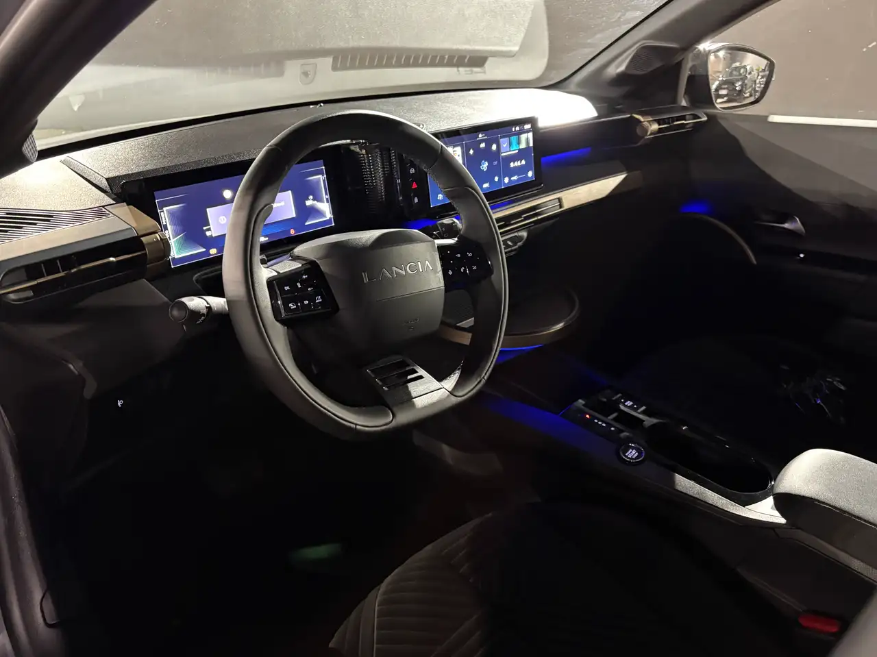 Lancia Ypsilon 2026 — фото 9